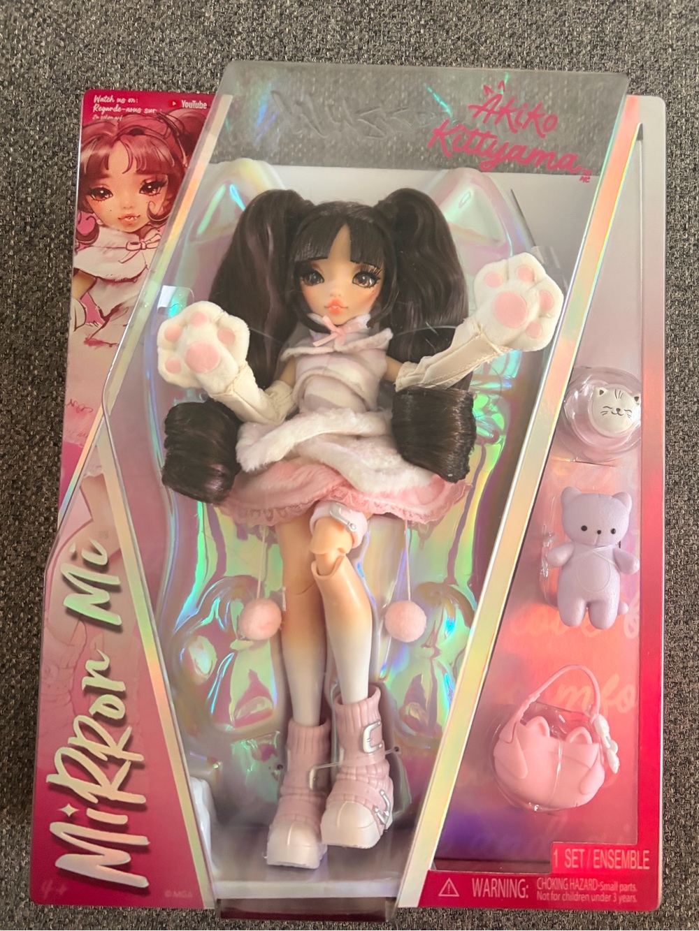 Mirror Mi Akiko Kittyama Fashion Doll BNIB